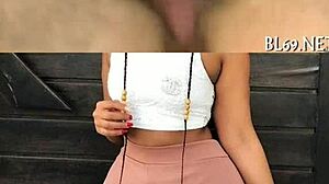 do you see phumlas pussy by the pool in that bikini