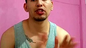 El Plomero Me Folla En El Patio Con Su Vergota Curva