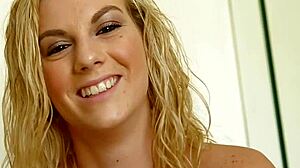 Relenting to mature chick's lusty craves with sloppy deepthroat and cumshot