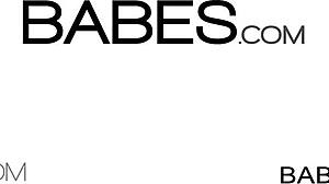 Morning bustle with jessie and layla