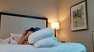 petite alternative girl deepthroats cock like a pro 😏