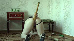 Amateur Masturbates Pussy And Ass