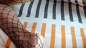 Foot fetish lover pounds her deliciously, finishing on sexy feet.