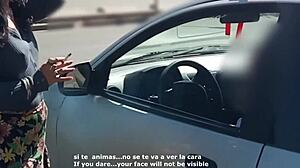 Masturbo A Un Extra�o En Su Auto Mientras Mi Marido Filma Todo