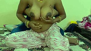 Main bhabhi ko hard doggy style mein pound karta hoon, bina mercy ke har raat