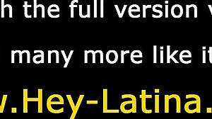 A fenébe, nagy cicis kövér kurva mélyen veszi a hatalmas faszt vad dugásban!