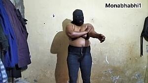 Beautiful Desi Bhabhi With Huge Boobs Doing Oil Massage