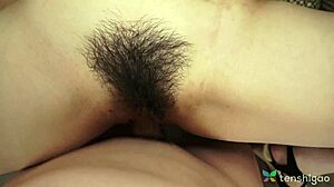 เคยเย็ดป่าๆ กับญี่ปุ่น Natsuko Lijima บนเก้าอี้แขนไหม?