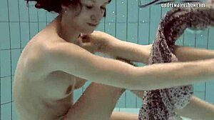 Loris Licicia Strips Naked for Hot Underwater Swim