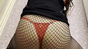 Secretary Monika Fox sucked her boss in a hotel room, squirting everywhere.