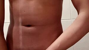 Sladichkiq89 loves big cocks! 😍 Monster gay fun.