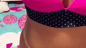 egyptian slut wants four to fuck pussy