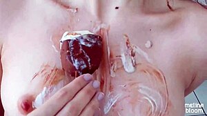i'm melina bloom sucking ice cream messily