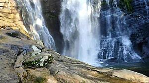 Sex At The Bridal Veil Waterfall With Double Penetration