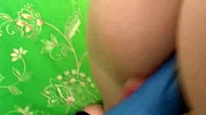 Evde amatör hatun kamerayla oyuncak sokup mastürbasyon yapıyor