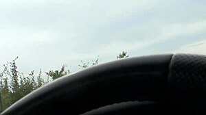 cheap fuck with a hot blonde 😏