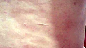 Putinha gozando e gemendo gostoso