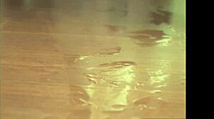 brunette with nice rack uses vibrator to squirt