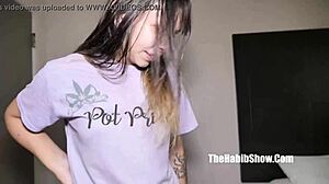 i watched teen alizandra get her asshole penetrated by a big cock