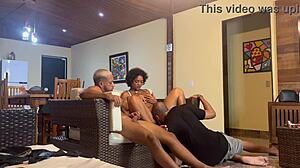 A Novinha Pensou Que Era Só Eu E Meu Amigo Mais Tinha Mais Um Escondido