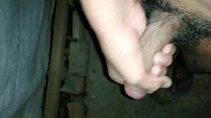 Chica says, 'Caliente gosandola'