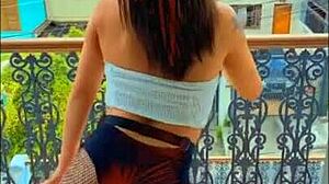 Latin og mulat t-piger kåre som ludere