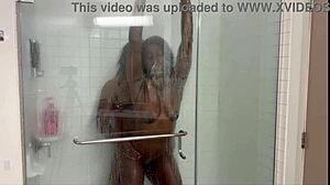 Stepsister Seduces Stepbrother for Steamy Shower Fuck