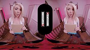 Spider Gwen Blows Your Mind With Her Mouth And Pussy In Vrporn!