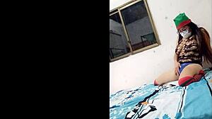 Mature woman explores homemade fantasies