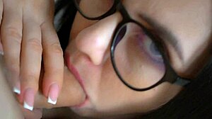 Oh, watch this lewd slattern give blowjobs!