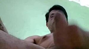 C�lio borba sensually sucks big cock for you