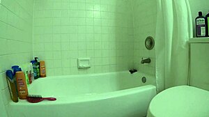 Polish porn remastered - Kasia rewards honest finder with hardcore ride