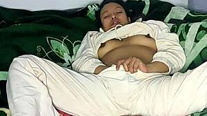 hey, watch this blue amateur squirt with toys on xvideos?