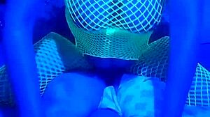 Mandeezy4u2 gets cock