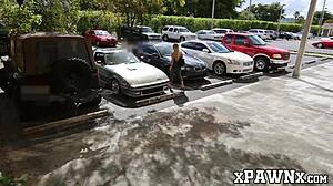 babe bangs to sell her junk car at pawnshop