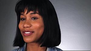 Up close view of Jenna Foxx masturbating to orgasm