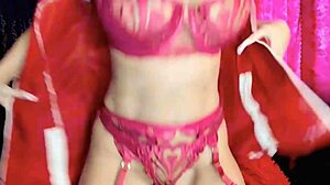 Jsem Brittany Andrews, pornstar z Hall of Fame, na kameře pro tebe