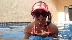 I suck for creampie in hotel