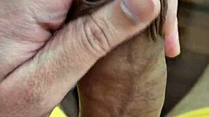 Damn, check this Brazilian twink's sticky solo! 😜