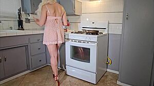 Prostitute Cooks Breakfast Then Gets Fucked