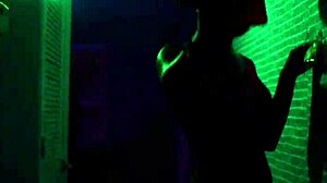 goddess luxxx28 spreads her pussy and plays with toys