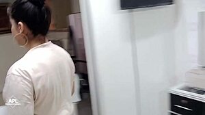 Horny Mother-In-Law Licks Curvy Stepdaughter's Pussy To Orgasm