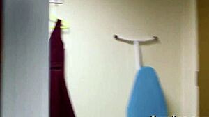 Foxy babe gets sperm load on face and eats juice.