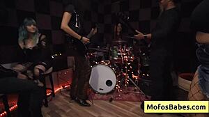 Nia Bleu Sucks Monster Cock