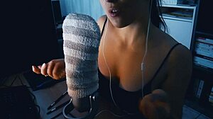 Teen 18+ Gives Jerk Off Instructions In French For Relaxation.