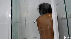 A Sedução No Banho De Ariella Ferraz