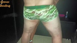 bruna in goiania glory hole fucking strangers, so wild! 😈