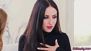 Jade Baker Devilish Tongue Quickly Pleasures Lena Paul's Pussy