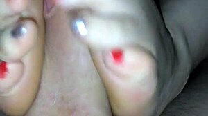 Amber Crider uses sexy feet on cock