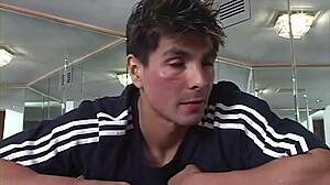 काइया लिन की गांड चुदाई फेशियल कम लोड के साथ